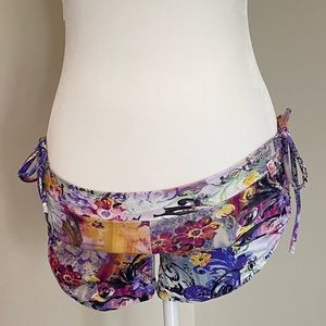 Shakti Side String Short